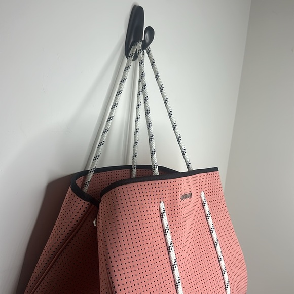 Mayamar neoprene tote bag VGUC - Picture 4 of 8